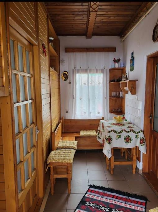 Casa Roza Διαμέρισμα Breaza  Εξωτερικό φωτογραφία