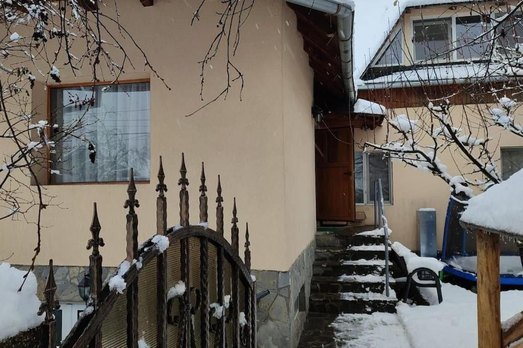Casa Roza Διαμέρισμα Breaza  Εξωτερικό φωτογραφία